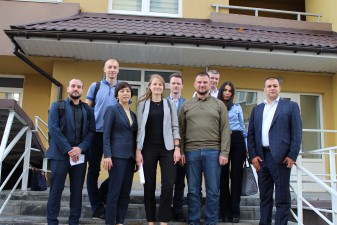 МІЖНАРОДНІ ЕКСПЕРТИ ПОЗИТИВНО ОЦІНИЛИ РЕАЛІЗОВАНИЙ ДЕРЖМОЛОДЬЖИТЛОМ ПІЛОТНИЙ ПРОЕКТ СОЦІАЛЬНОГО ОРЕНДНОГО ЖИТЛА ДЛЯ ВПО