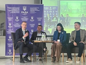 ЖИТЛО ДЛЯ ВПО: ПРАКТИЧНИЙ ДОСВІД ДЕРЖМОЛОДЬЖИТЛА