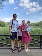 Видано кредит для молодої родини.